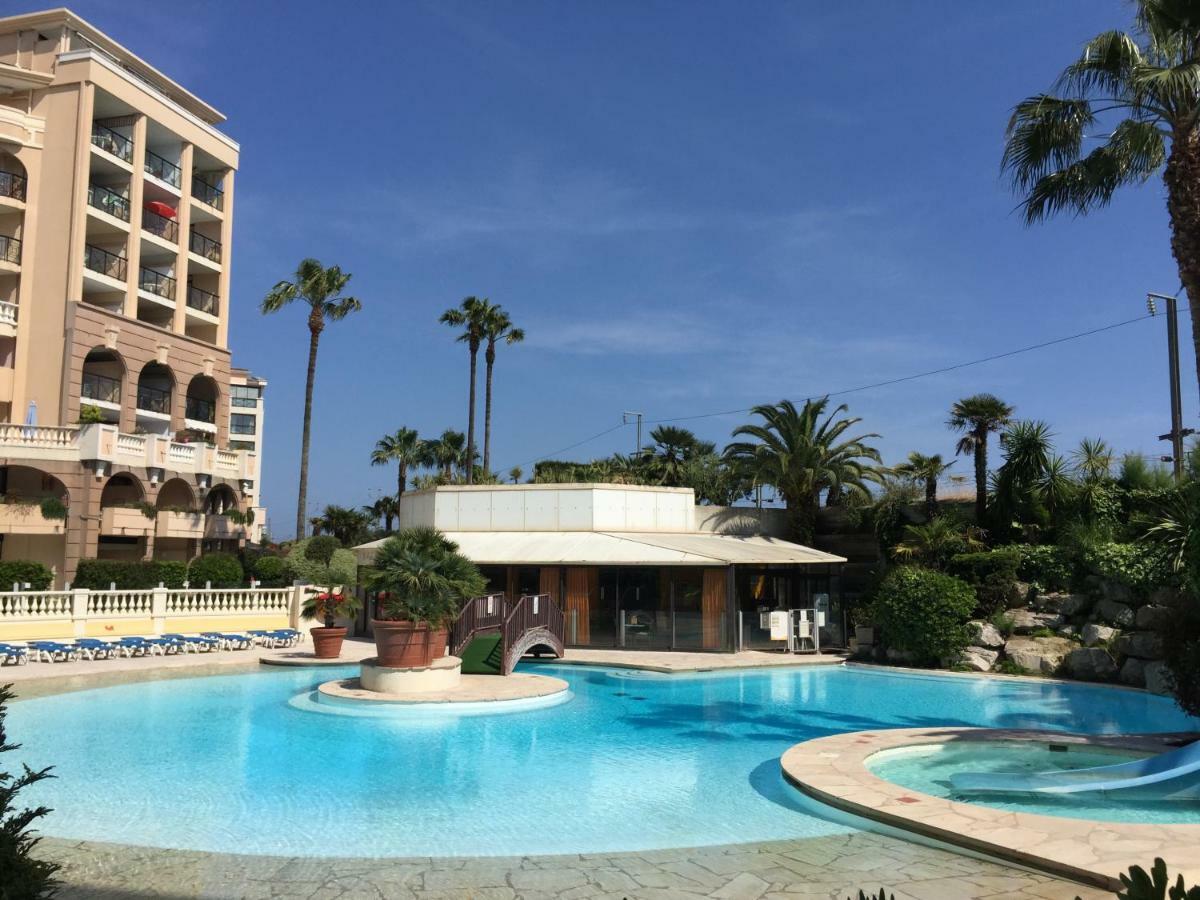 Cannes Vue Mer Exterior photo